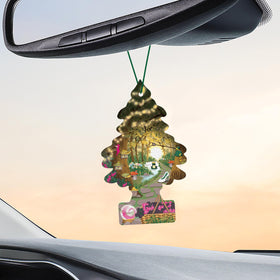 LITTLE TREES tree on dashboard for size comparison and easy use