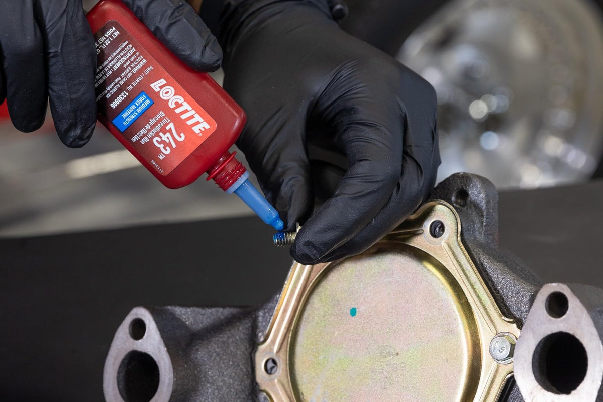 Loctite 243 applied to a bolt showing secure thread coverage