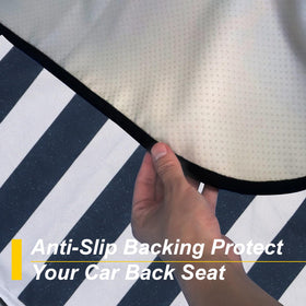 LoyaGour installed with dog protecting seats from mud and hair