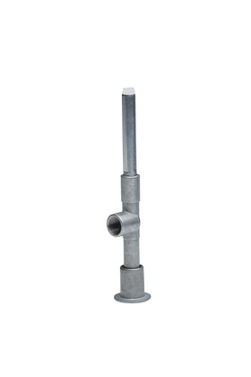 LubriMatic Quicksilver 30500 spout closeup illustrating precise nozzle and targeted grease delivery