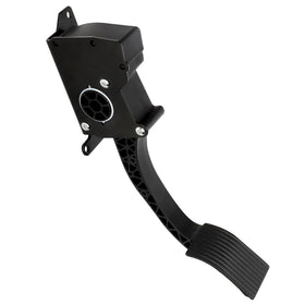 M MATI throttle pedal front view showing durable grip benefiting confident control