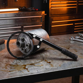 MAGICLULU handle close-up highlighting leverage for easier torque application