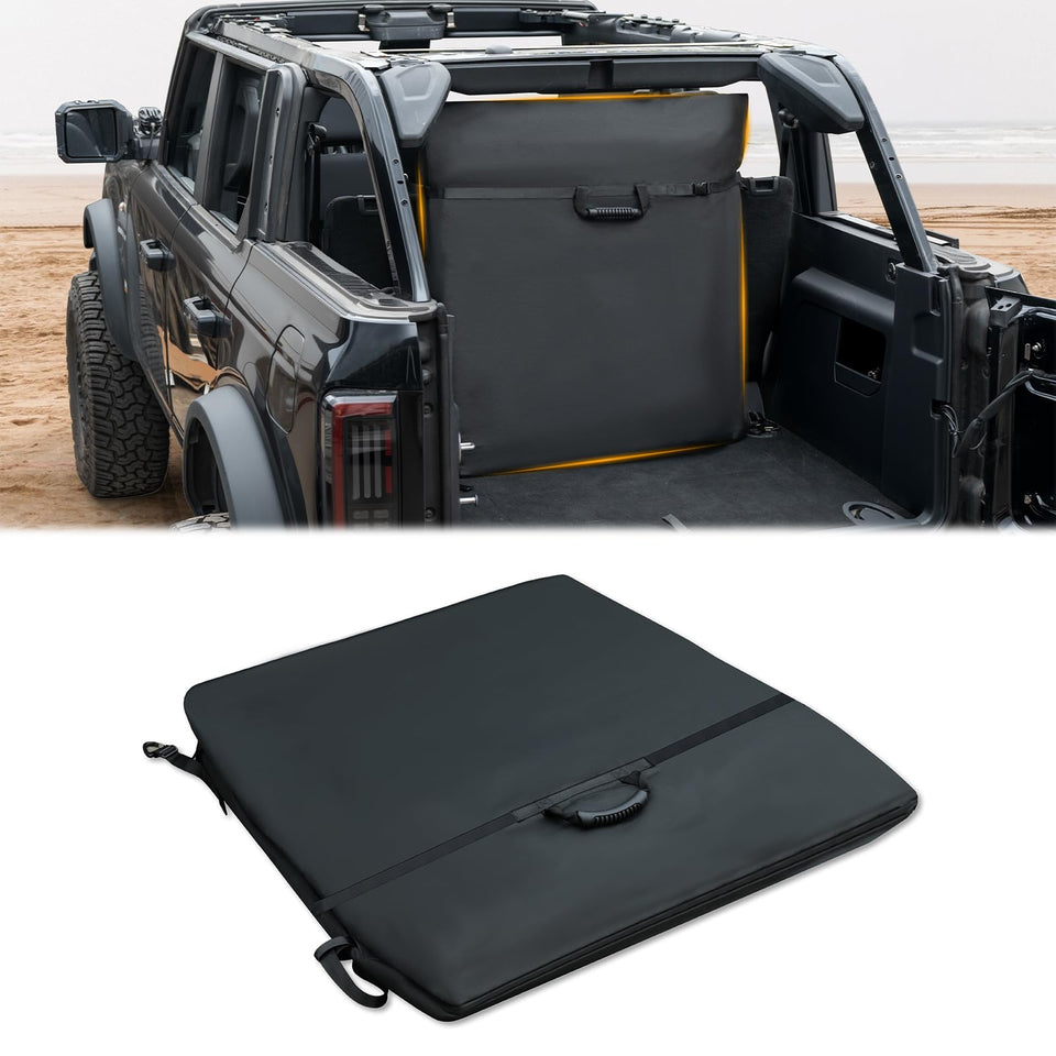 MAIKER OFF ROAD front view of bag protecting hardtop panels with durable exterior
