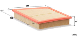 Mann Filter C 22 018 close-up of pleats and gasket highlighting durable seal and media