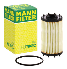 Mann Filter HU 7049 z front view showing cartridge and part labeling for correct selection