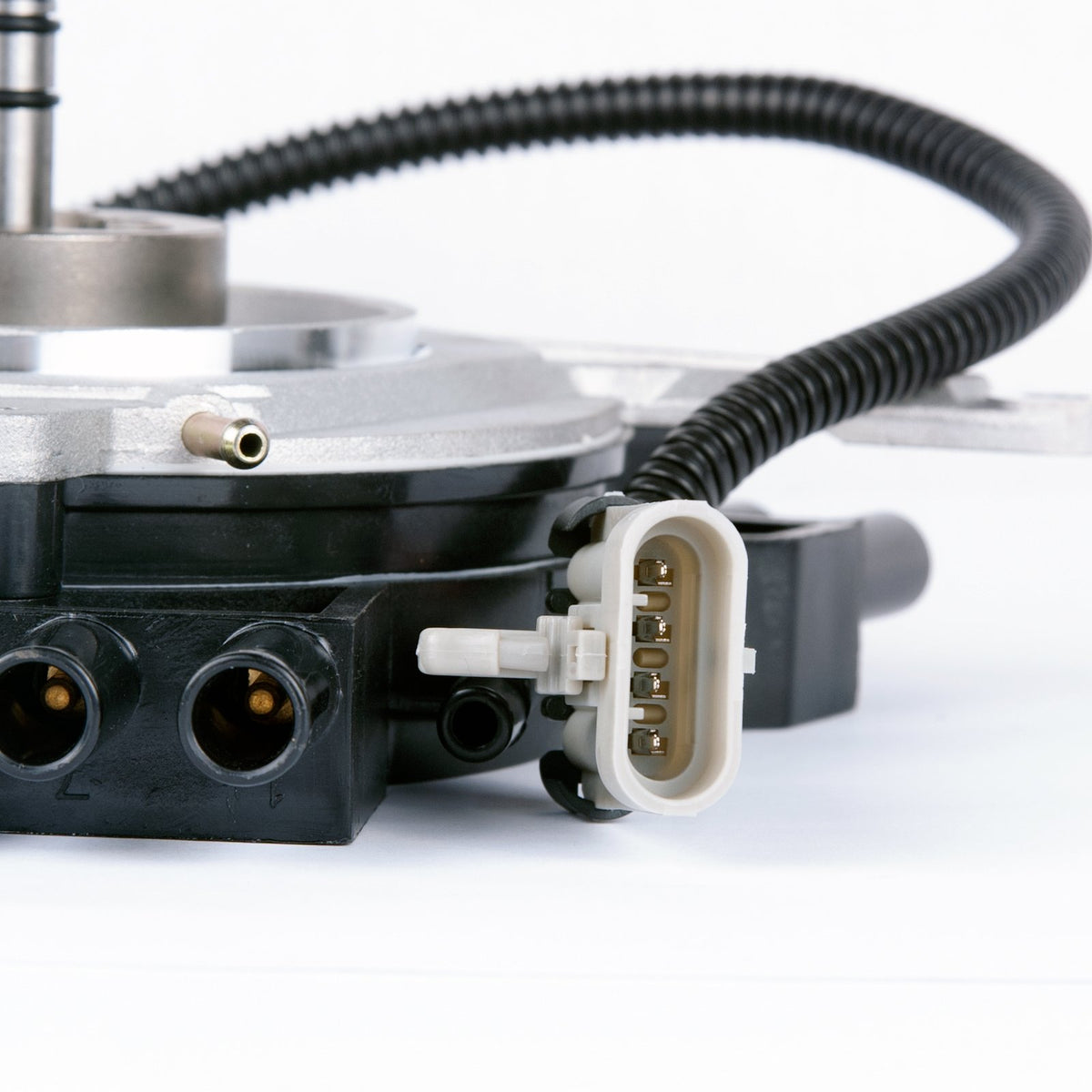 MAS distributor electronic module closeup demonstrating tested components