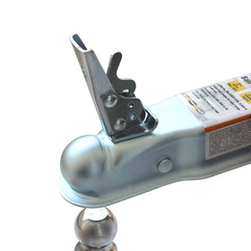 MAXXHAUL close-up of quick-lock latch detail for secure, easy hookups benefit