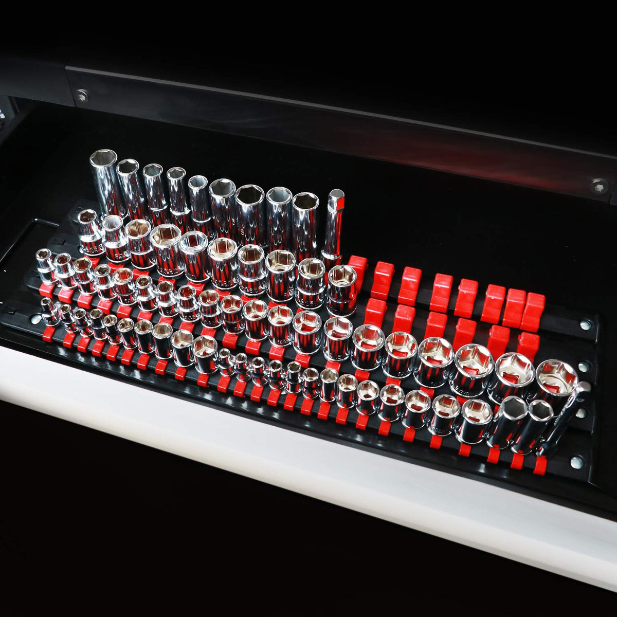 Mayouko tray on a workbench showcasing ready-to-use organized socket layout