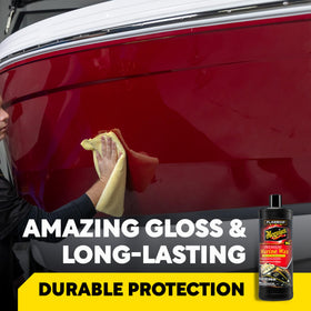 Meguiar's bottle angled to highlight 32 oz size and easy-pour design
