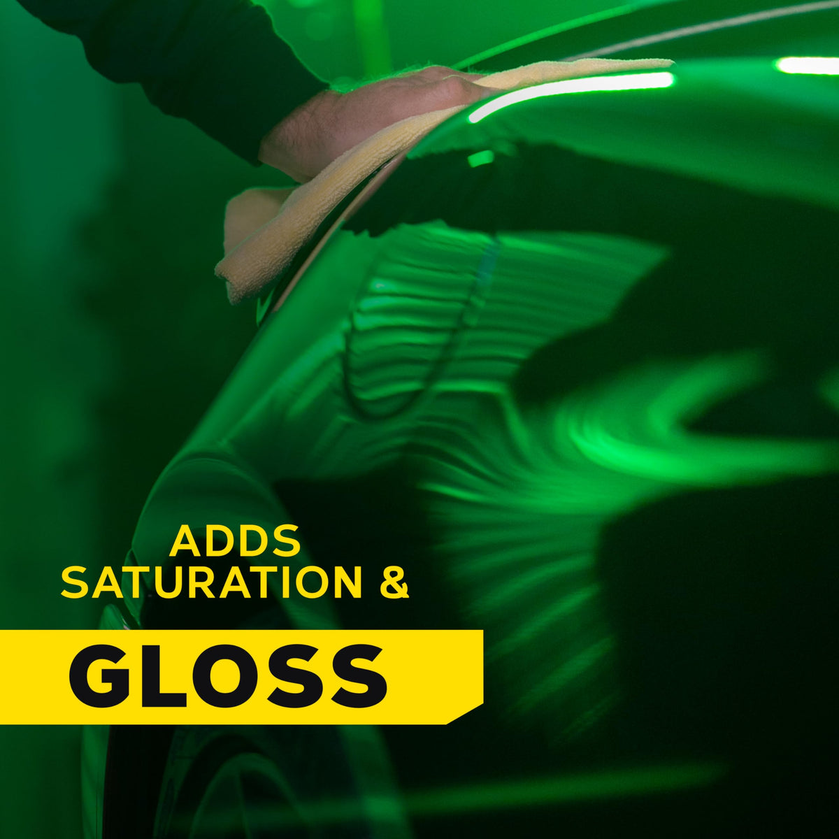 Meguiar's microfiber application demonstration showing simple wipe-off