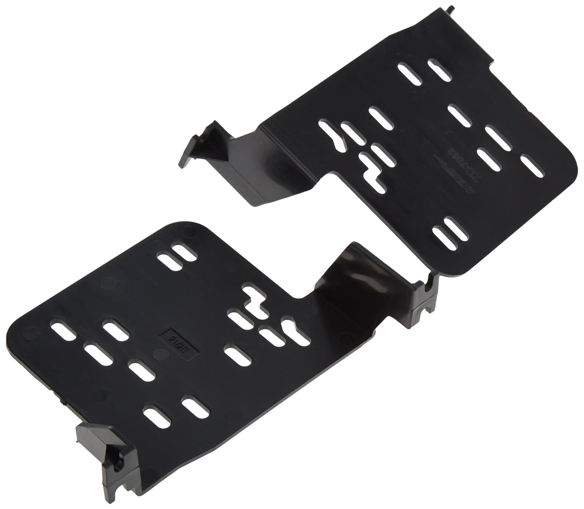 Metra 95-7862 installed in a Honda Accord dash demonstrating seamless, gapless fit
