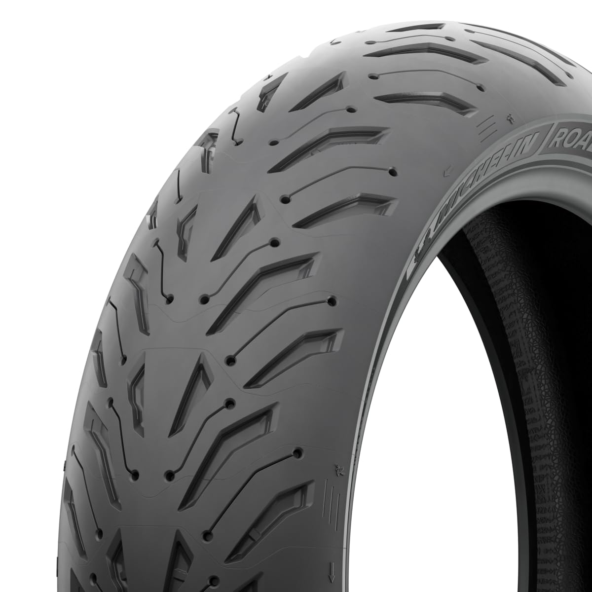 MICHELIN Road 6 rear front tread showing water‑evacuating grooves and better wet grip