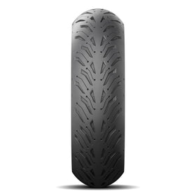MICHELIN Road 6 closeup of rubber texture highlighting silica compound for traction