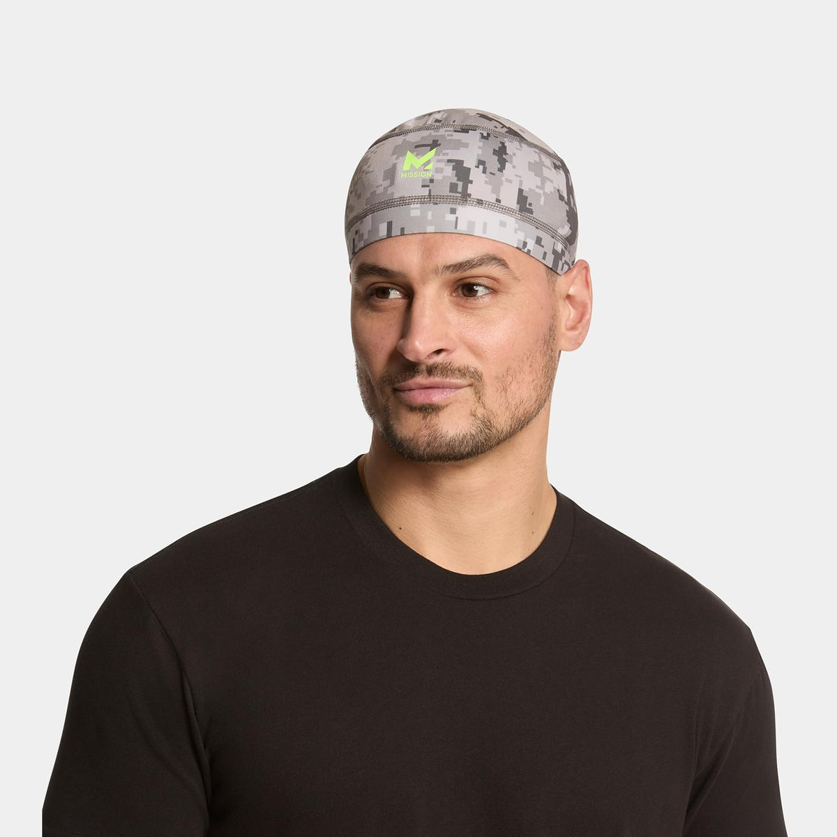 MISSION fabric and label close-up highlighting durable, washable cooling material