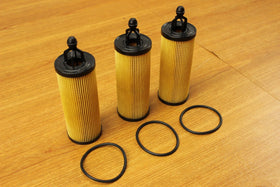 Mopar oil filter close-up of rubber gasket for secure seal and leak prevention
