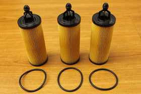 Mopar oil filter three-pack front packaging showing OEM labeling and fitment