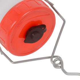 MOTO4U vented lid top view showing air outlet for smoother fuel delivery