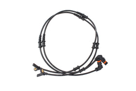 MOTOKU sensor installed at wheel hub showing correct placement and reliable signal