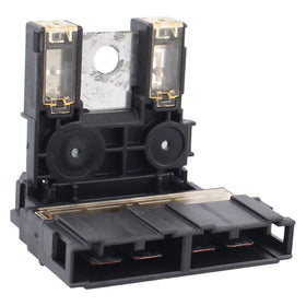 MOTOKU assembly mounted on battery post demonstrating correct fit
