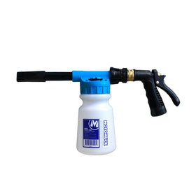 Motomuck front view of foam gun showing controls and ergonomic grip for easy handling