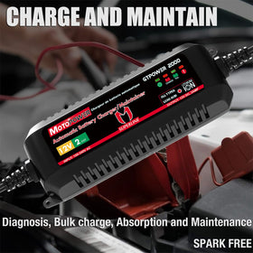MOTOPOWER MP00207A LED indicators closeup showing charging and maintenance status