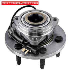 MotorbyMotor close-up of hub flange and six lugs for secure wheel mounting