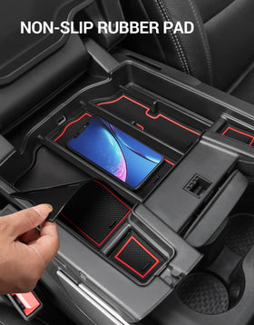 Motrobe organizer holding phones and wallet for quick access benefit