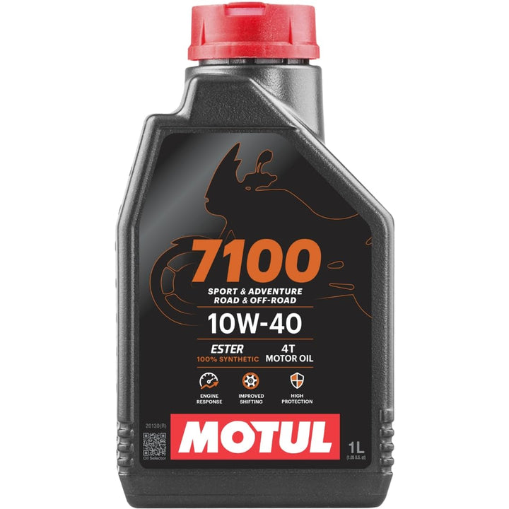 Motul 7100 front label showing product name and specifications, clear identification benefit