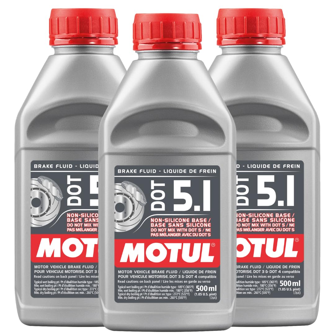 Motul DOT 5.1 front packaging showing product and pack benefits