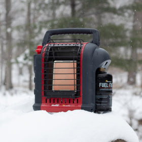 Mr Heater connected to 1 lb propane cylinder illustrating fast setup and portability