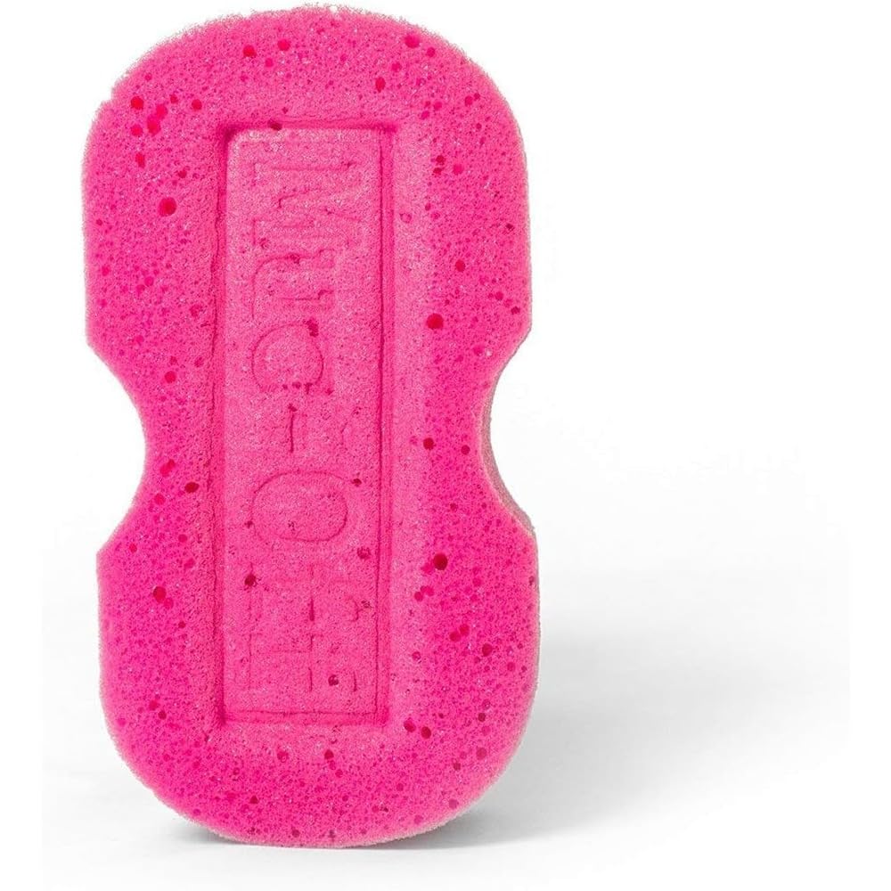Muc-Off protectant aerosol can detail for fast post-wash protection