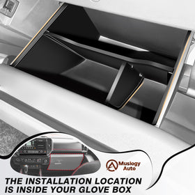 Muslogy panel assembly detail demonstrating simple tool-free installation steps