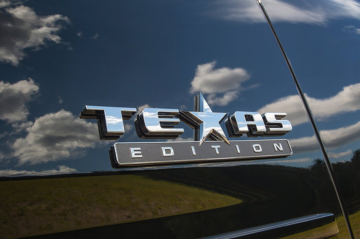 Muzzys close-up of emblem finish highlighting ABS texture and weather-resistant sheen
