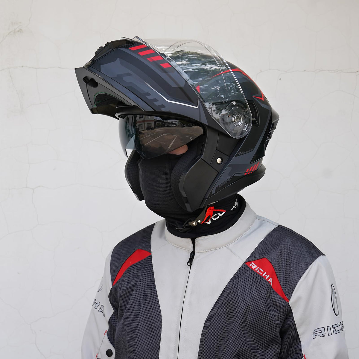 MXJ Gear certification label showing DOT compliance and safety benefit