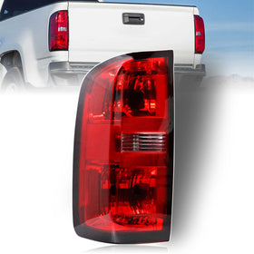 Nakuuly left tail light front view showing fit and style benefit of OEM look