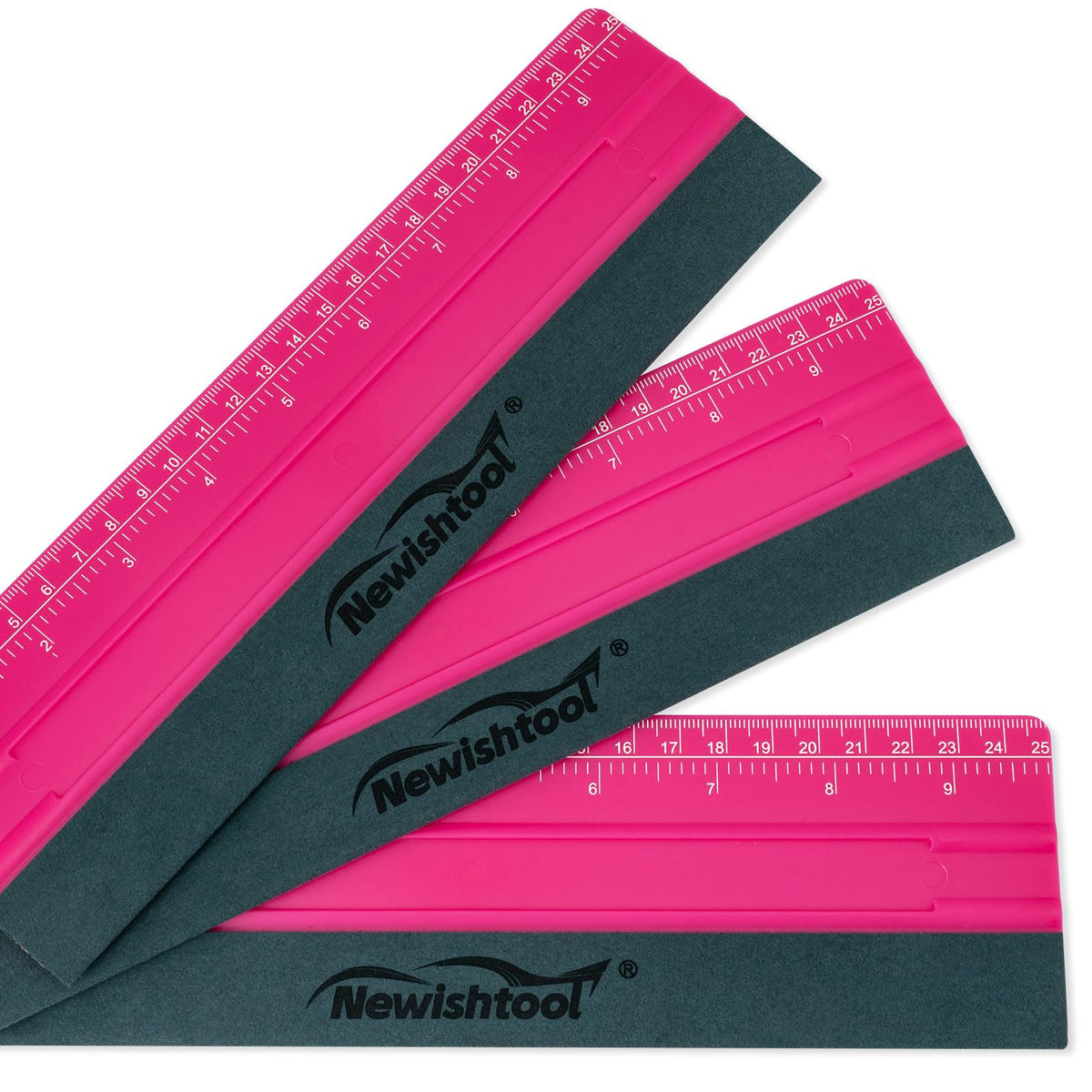 NEWISHTOOL in-use smoothing vinyl on a vehicle for even application