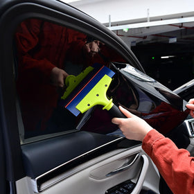NEWISHTOOL squeegee smoothing window film to remove water and bubbles