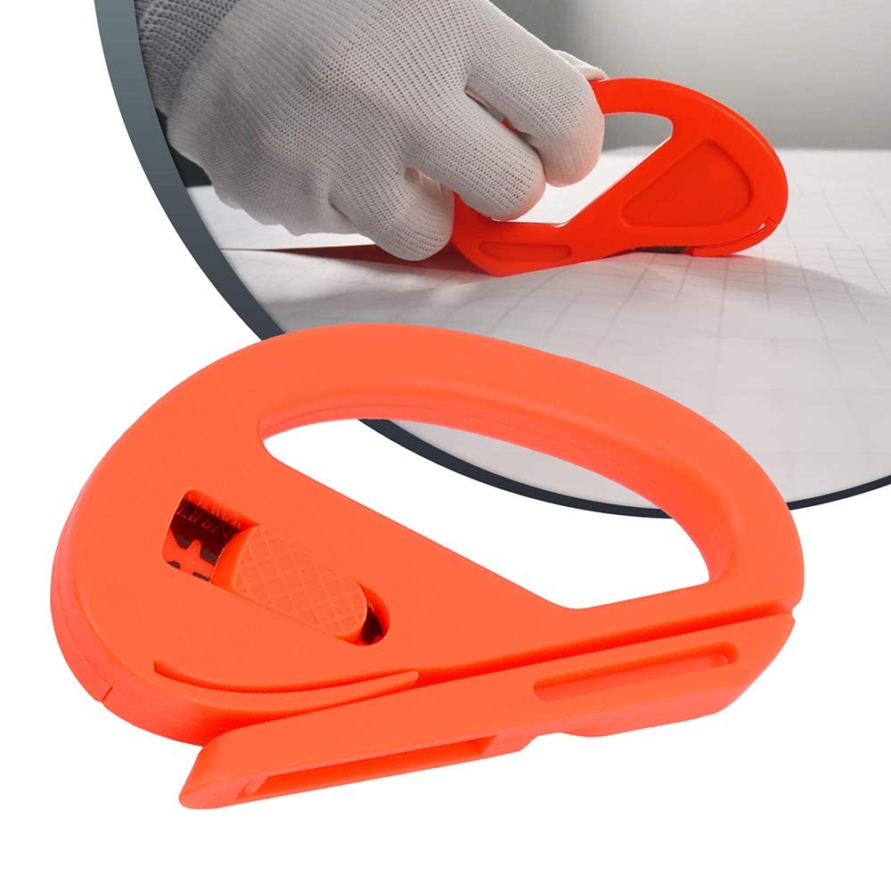 NEWISHTOOL mini corner squeegee in use pressing film into tight corners cleanly