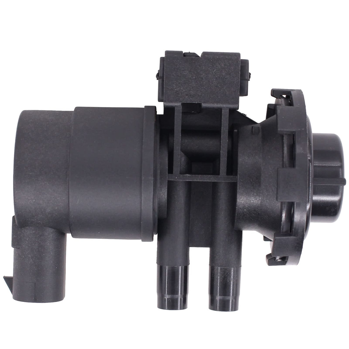 NewYall CP415 electrical connector close-up ensuring secure plug fit and compatibility