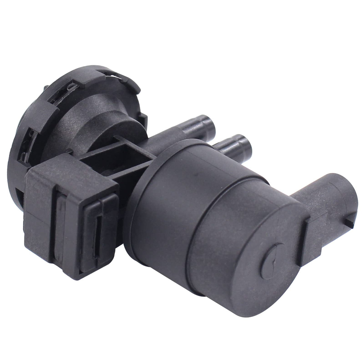 NewYall CP415 mounting bracket detail highlighting bolt holes for fast installation