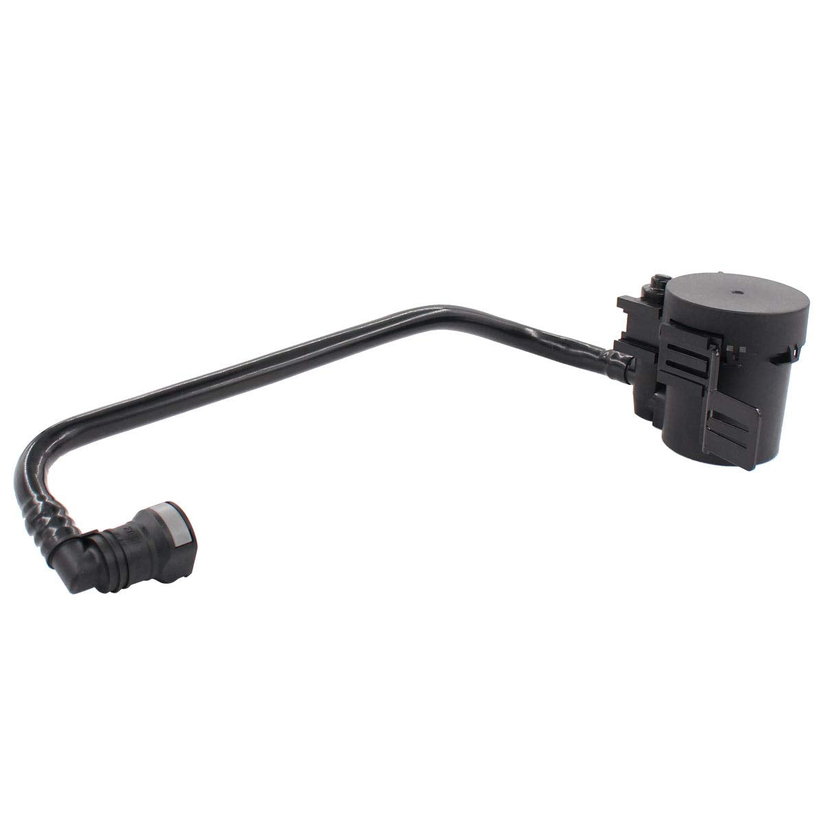 NewYall hose and connector closeup highlighting secure fit and seal