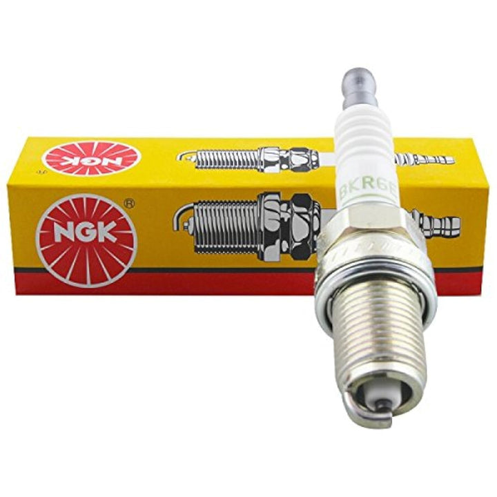 NGK BKR6E pack front packaging showing eight OEM 6962 plugs for reliable replacement