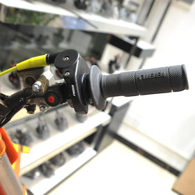 nibbi throttle in use on motocross bike showing better control on track