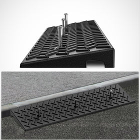Nilight curb ramp used by wheelchair and stroller enabling smooth passage