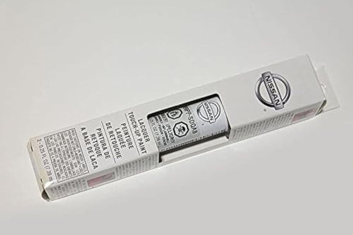 Nissan Pearl White QAB touch-up pen front view showing applicator for accurate repairs