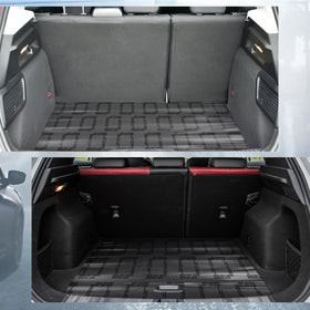 Nuanchu covering a vehicle cargo area protecting against dirt and spills