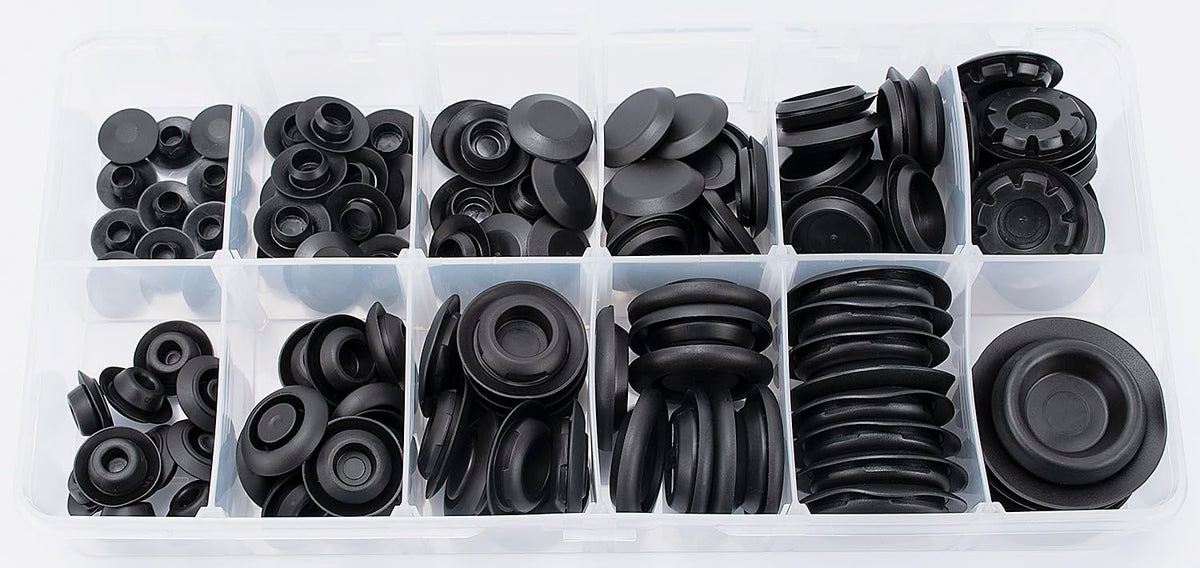 OAUTOO plugs arranged by size for scale comparison, simplifies selecting correct diameter