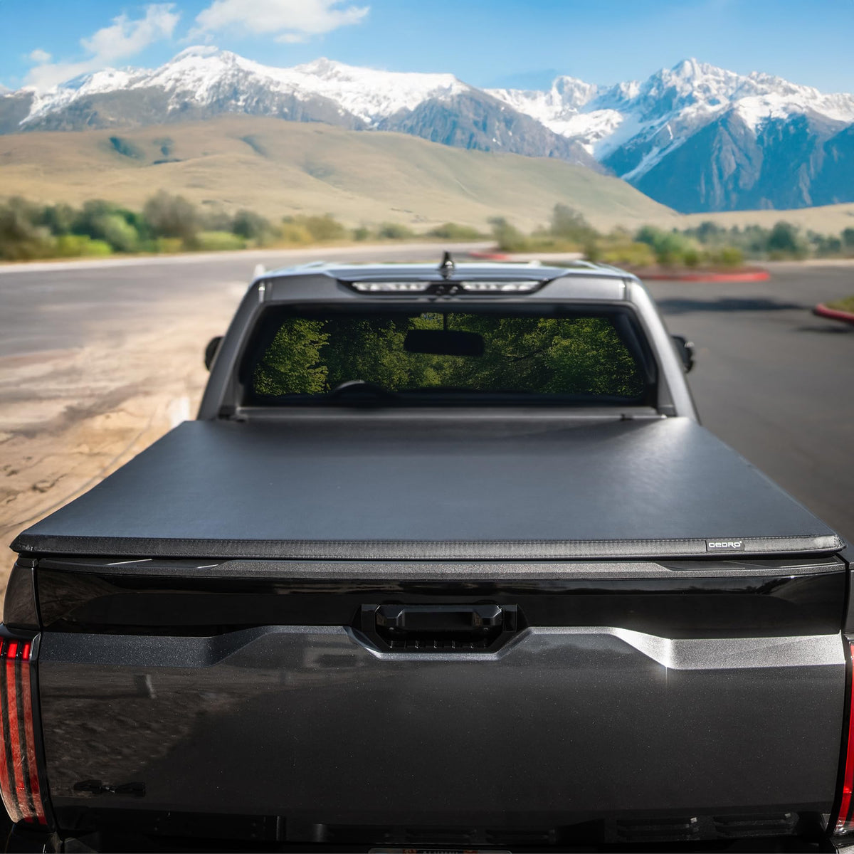 OEDRO side profile on 5.2ft bed highlighting low-profile aerodynamics