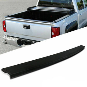 olltoz front view of tailgate cap showing precise fit and cleaner look