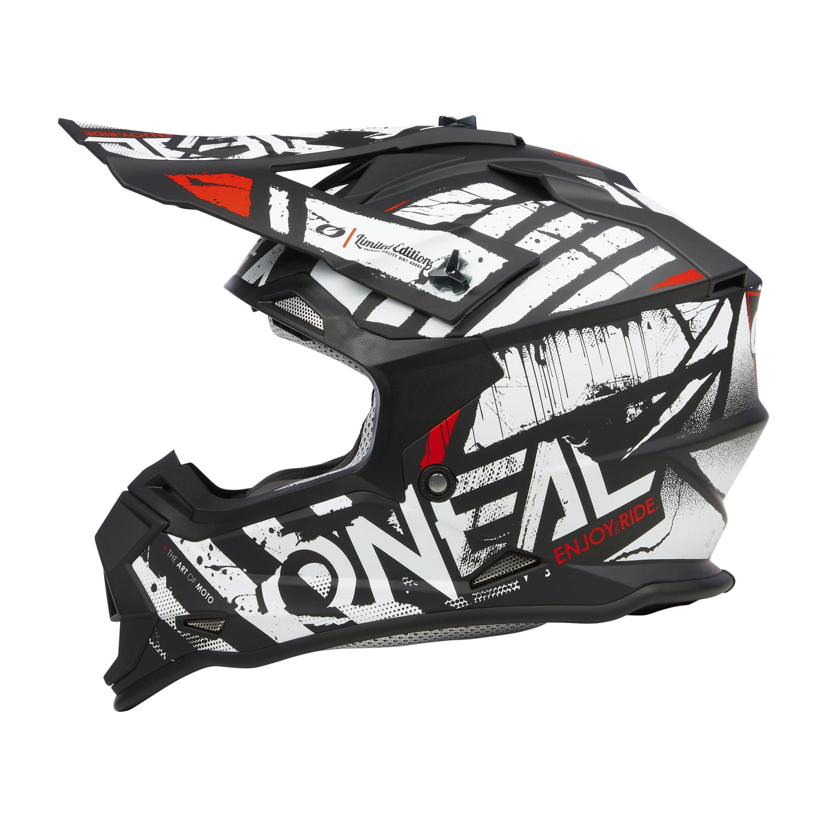 O'NEAL helmet removable plush liner close-up for washability and comfort